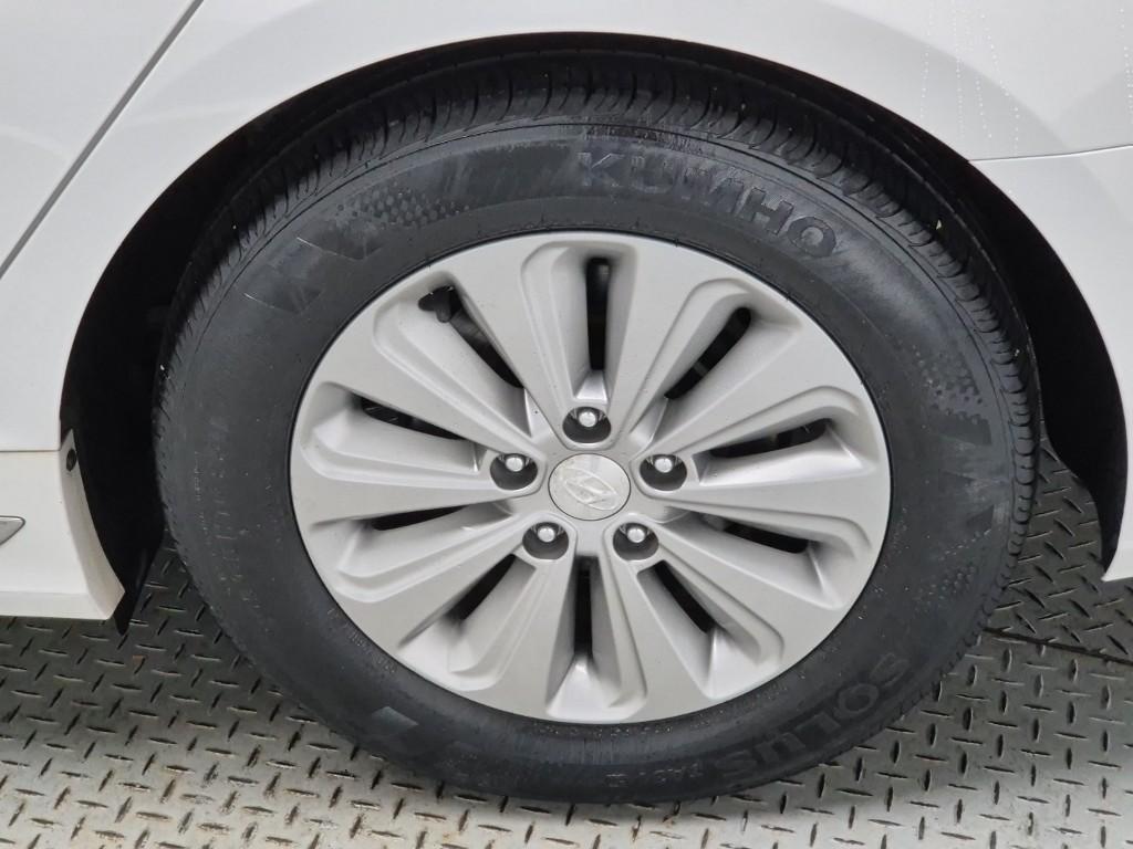 HYUNDAI Sonata 2017 Blanco - Importación desde Corea - HF Imports Iquique - Foto 17