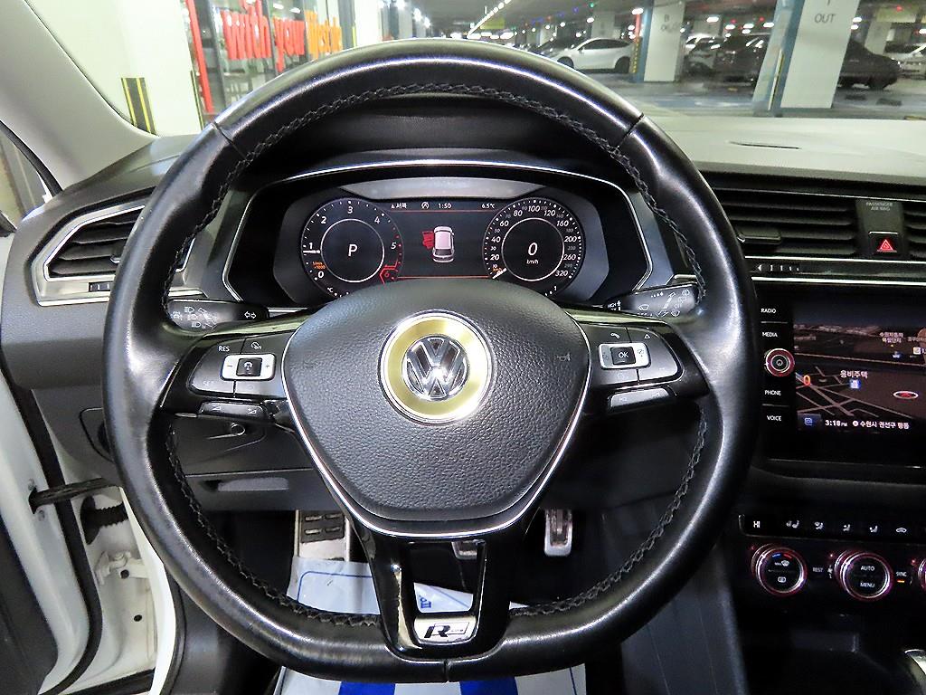 Volkswagen Tiguan - Vista 8