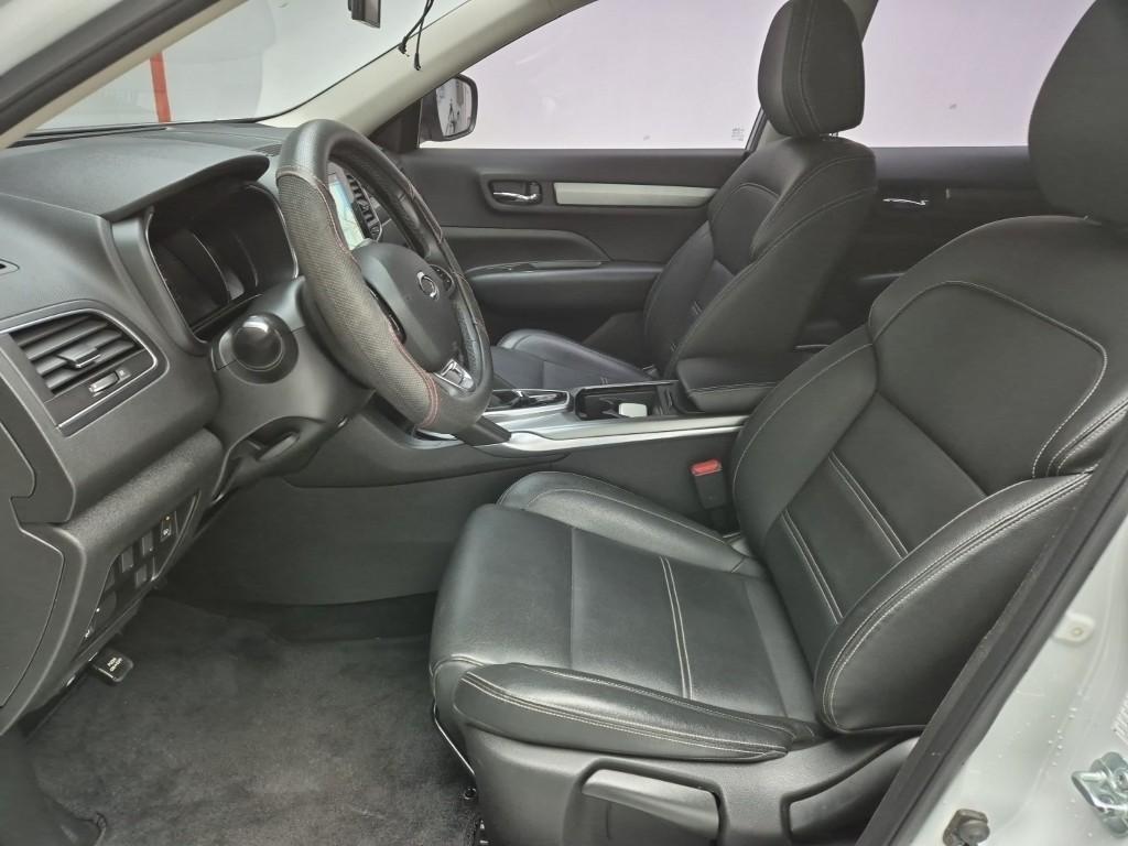 SAMSUNG QM6 - Vista 11