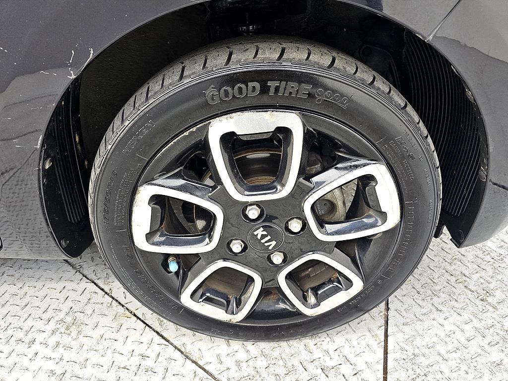 KIA Ray 2018 Negro - Importación desde Corea - HF Imports Iquique - Foto 20