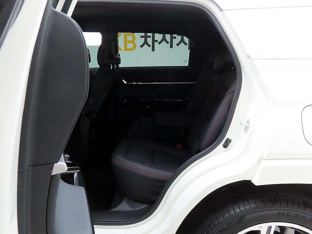 Ssangyong Action 2025 Blanco - Importación desde Corea - HF Imports Iquique - Foto 13