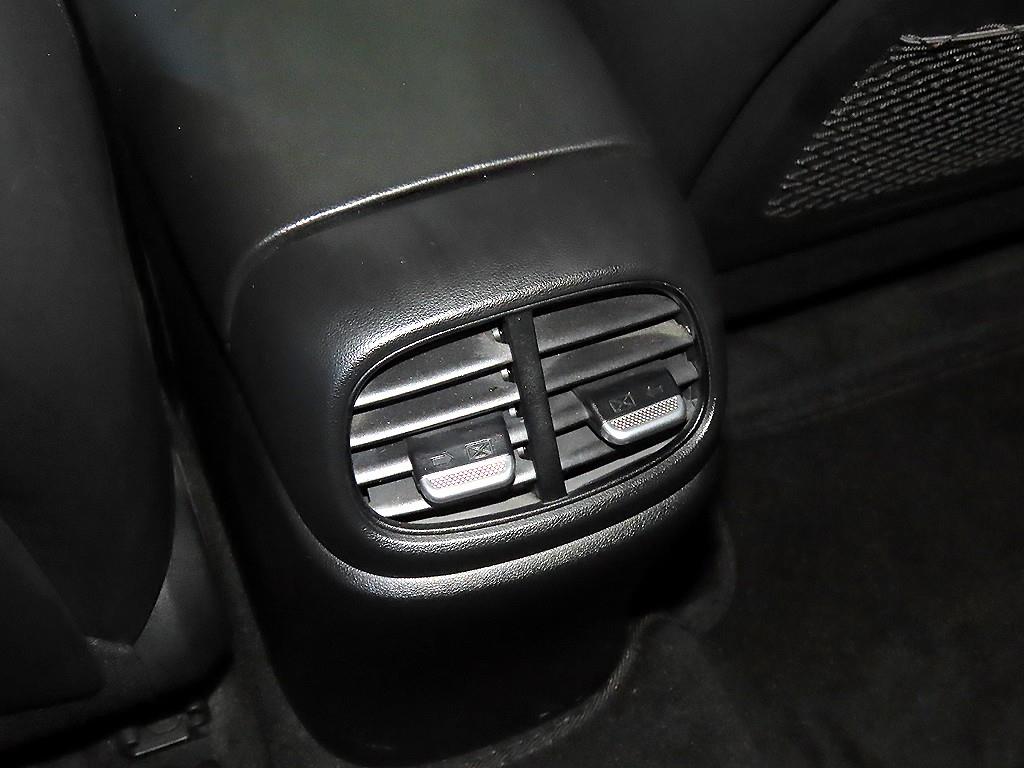 HYUNDAI Avante 2021 Blanco - Importación desde Corea - HF Imports Iquique - Foto 13