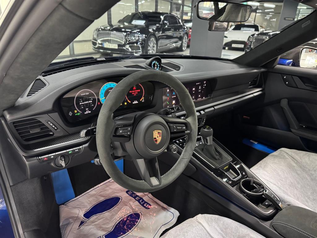 Porsche 911 - Vista 5