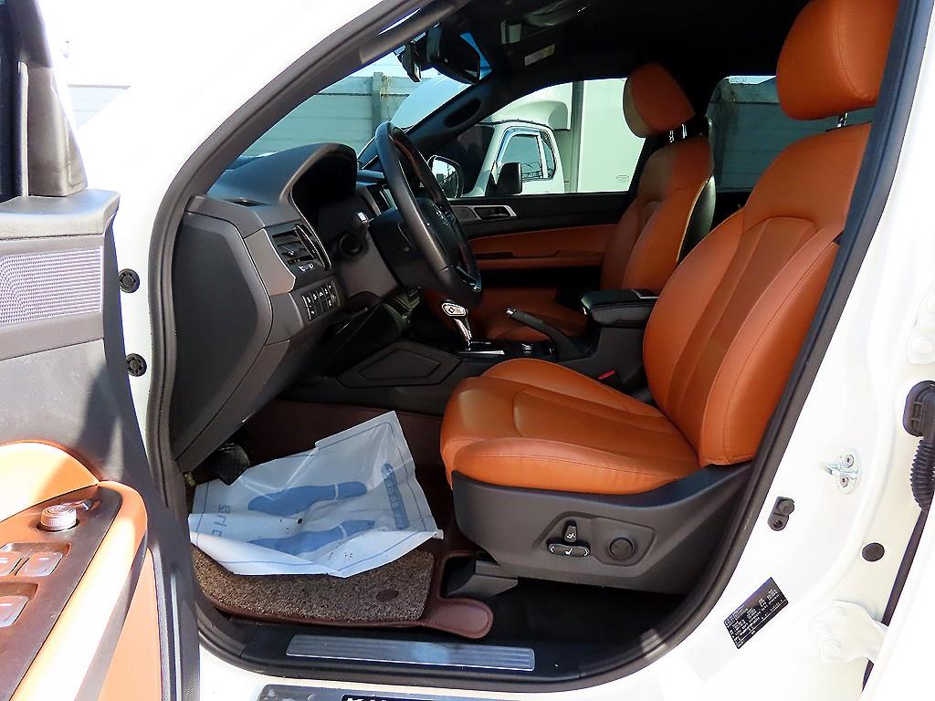 Ssangyong Rexton - Vista 5