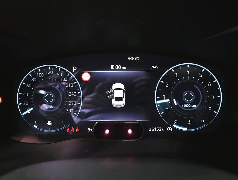 Genesis G70 - Vista 7