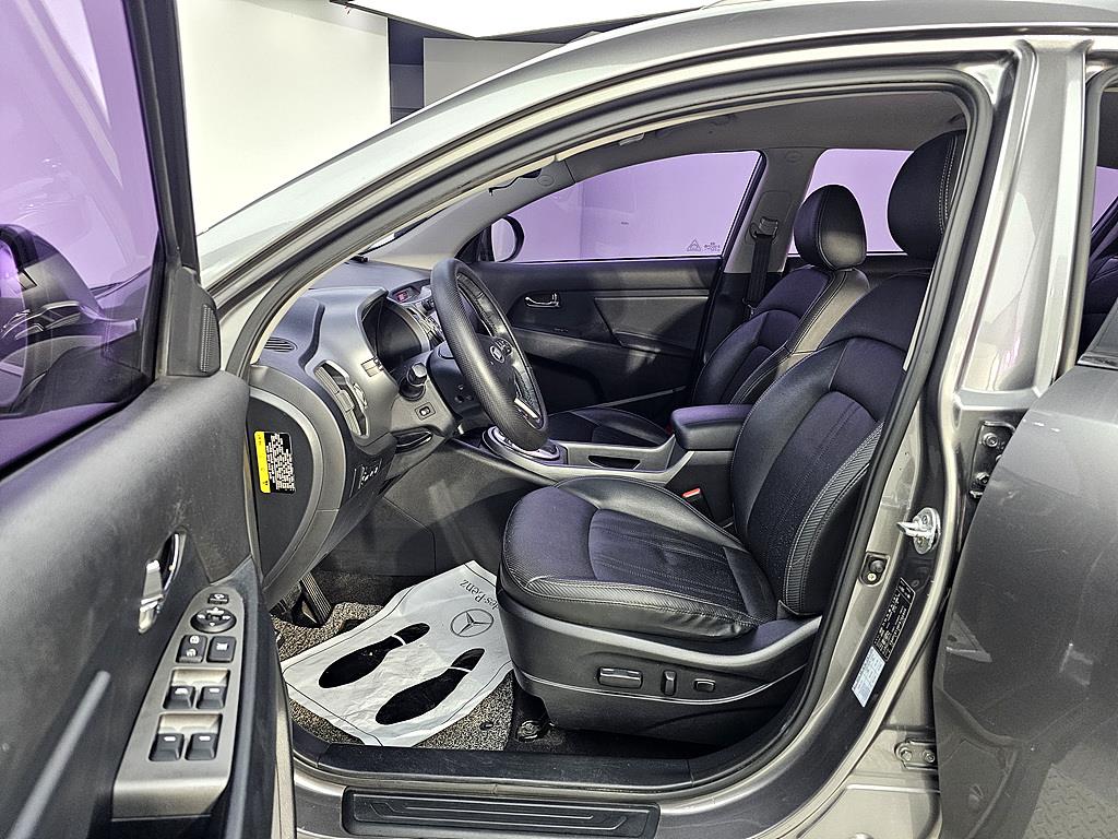 KIA Sportage - Vista 8