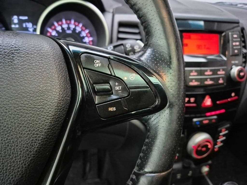 Ssangyong Tivoli 2016 Azul - Importación desde Corea - HF Imports Iquique - Foto 14