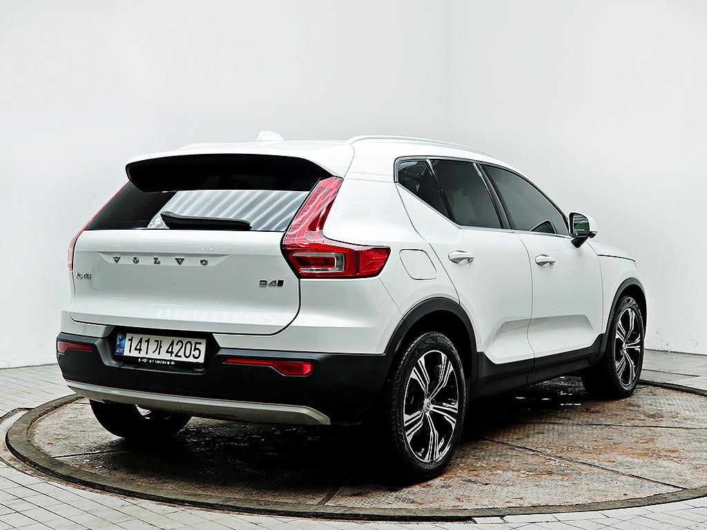 Volvo XC40 - Vista 7