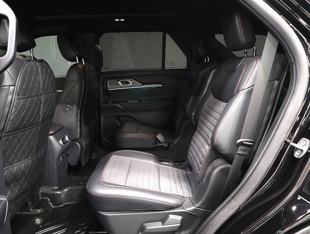 Ford Explorer - Vista 10