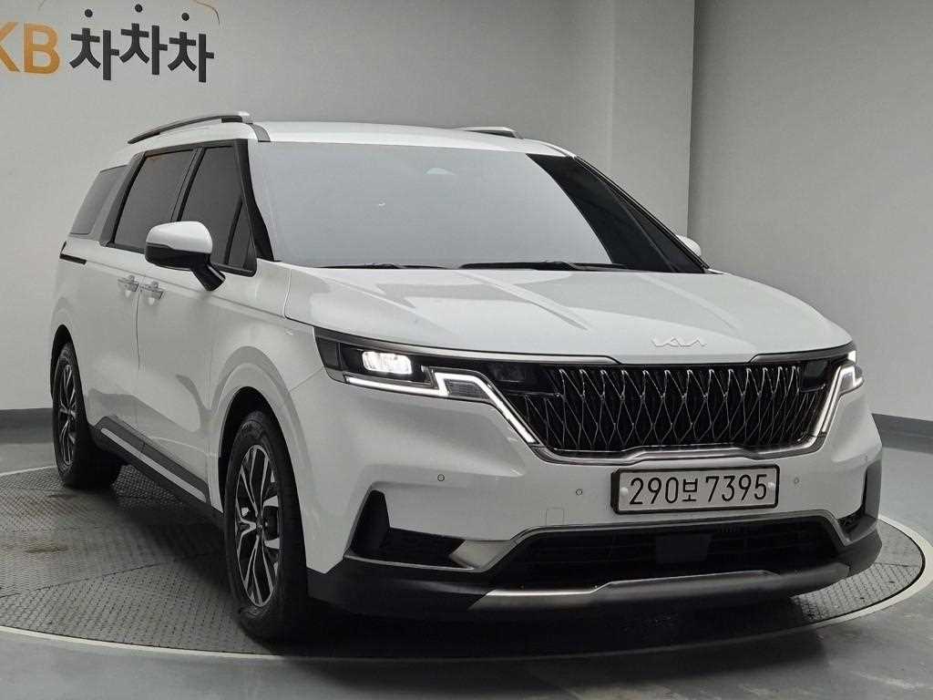 KIA Carnival - Vista 4