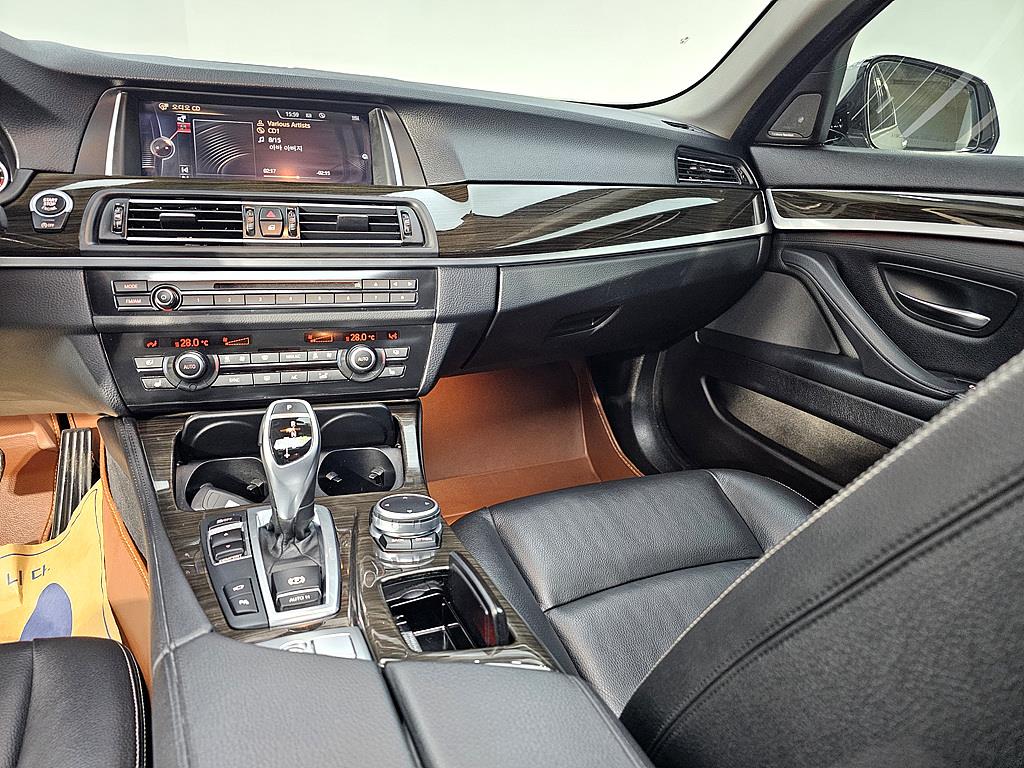 BMW 5 Series - Vista 10