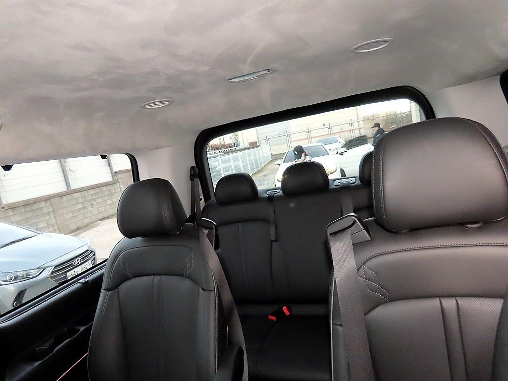 HYUNDAI Staria - Vista 7