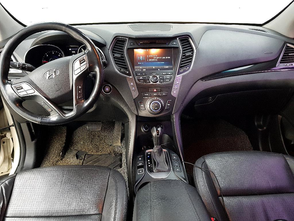 HYUNDAI Santa Fe - Vista 5