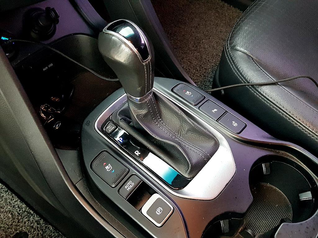 HYUNDAI Santa Fe 2013 the color of pearl - Importación desde Corea - HF Imports Iquique - Foto 13