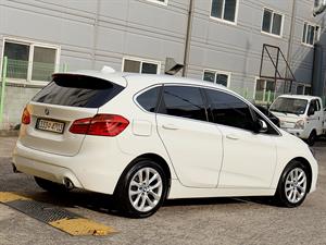 BMW 2 series - Vista 8