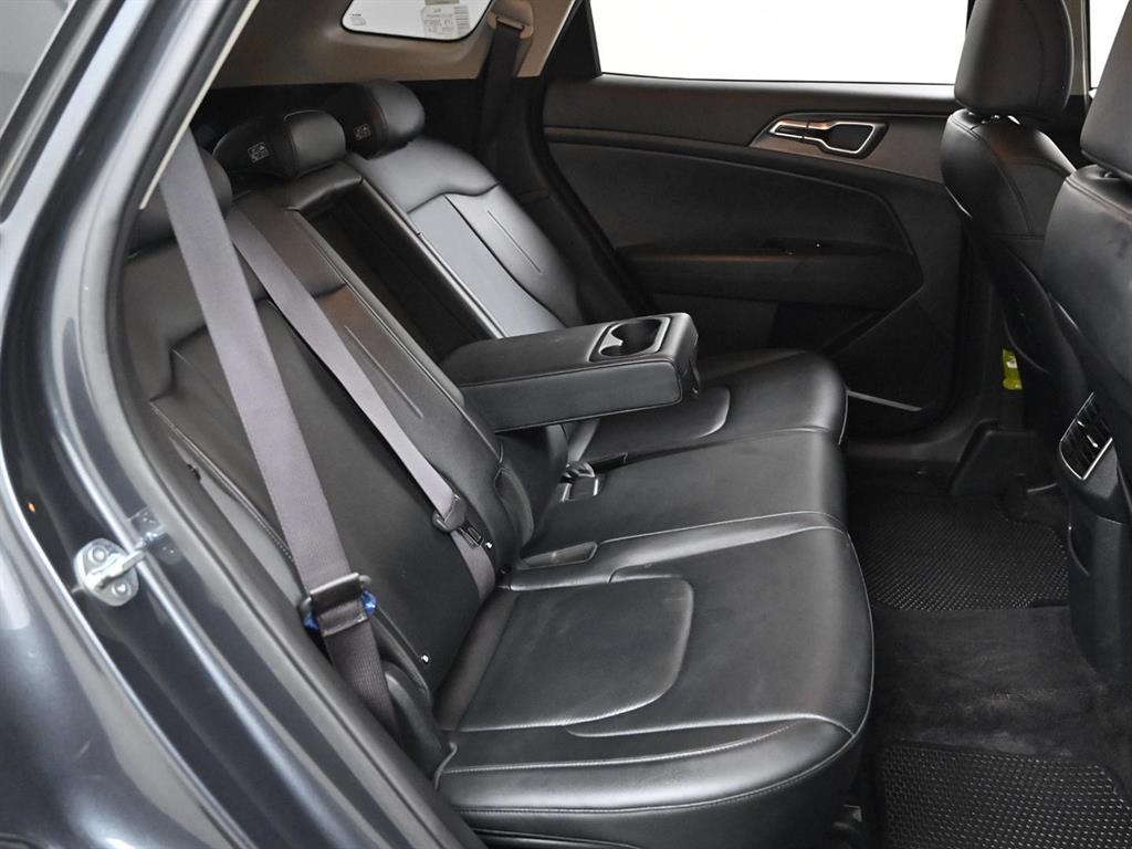 KIA Sportage - Vista 11