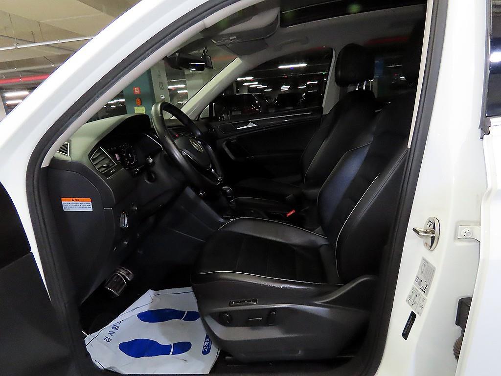 Volkswagen Tiguan - Vista 6