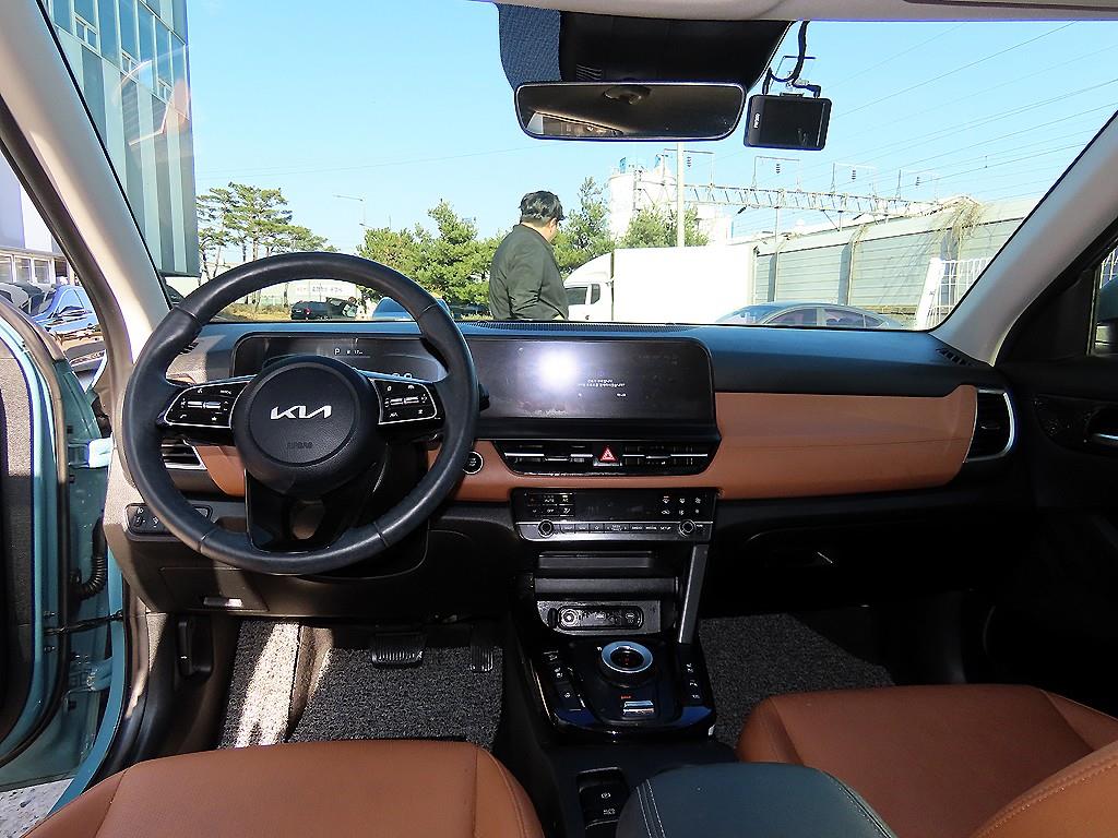 KIA Seltos - Vista 7