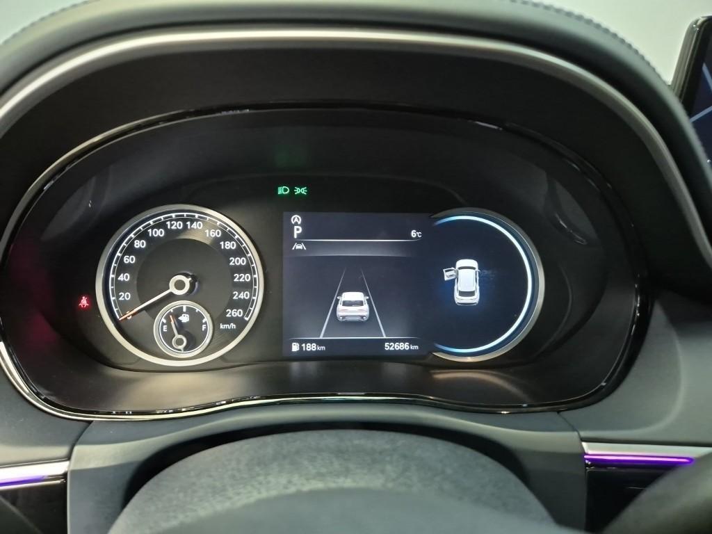 Genesis GV70 - Vista 6