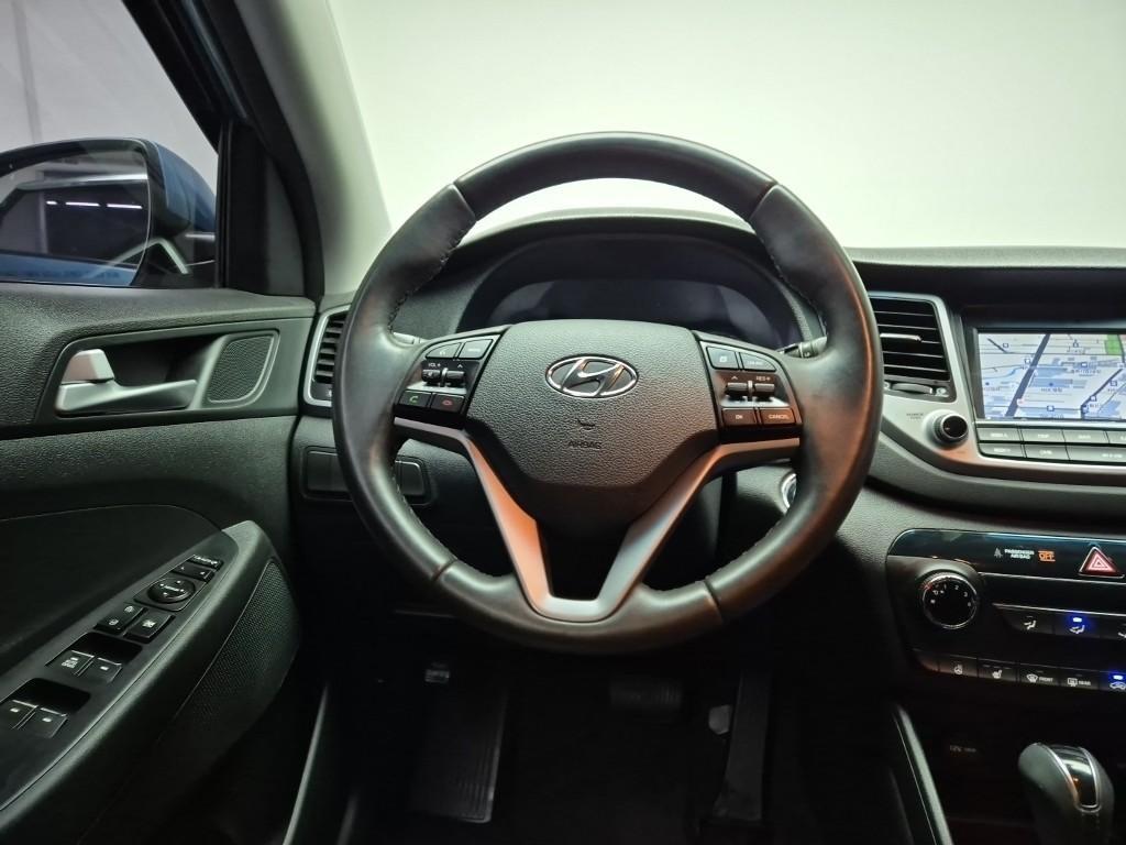 HYUNDAI Tucson - Vista 9