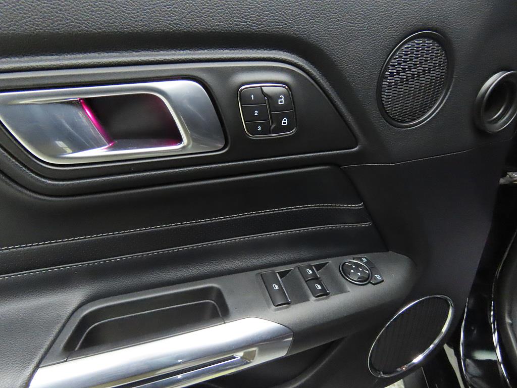 Ford Mustang 2019 Negro - Importación desde Corea - HF Imports Iquique - Foto 15