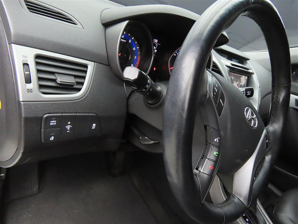 HYUNDAI Avante 2016 Blanco - Importación desde Corea - HF Imports Iquique - Foto 13