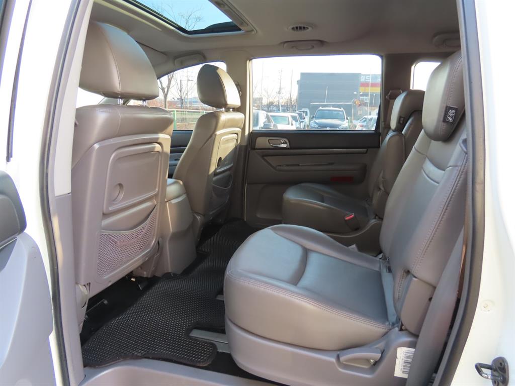 Ssangyong Korando - Vista 11