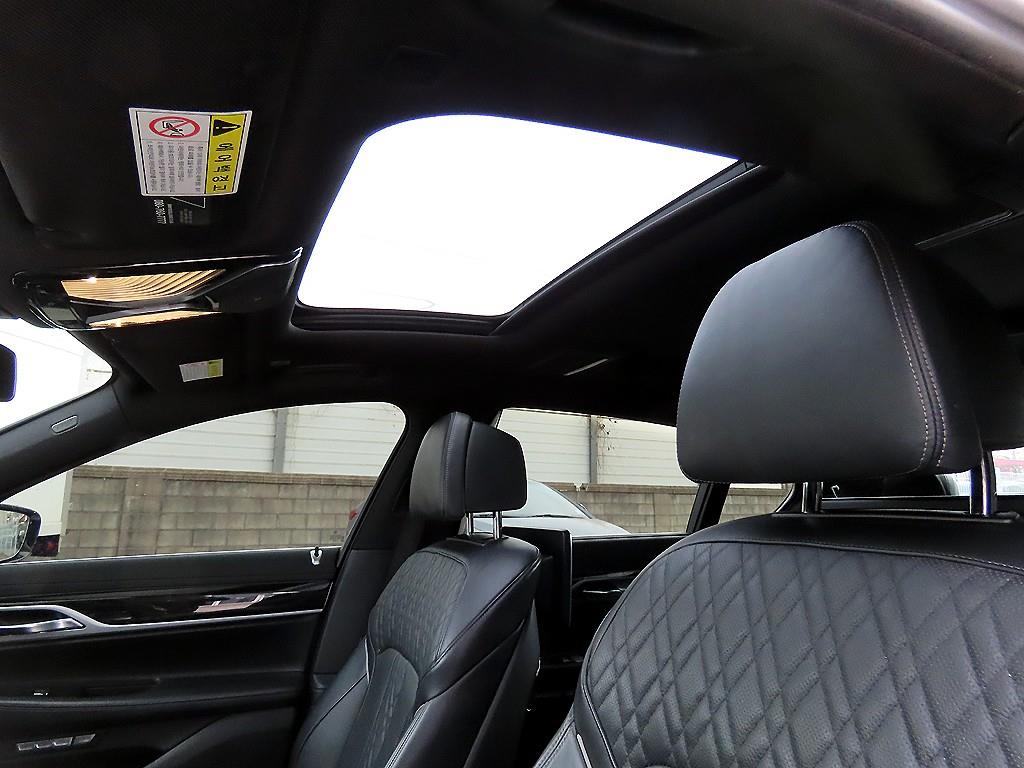 BMW 7 Series 2017 Blanco - Importación desde Corea - HF Imports Iquique - Foto 16