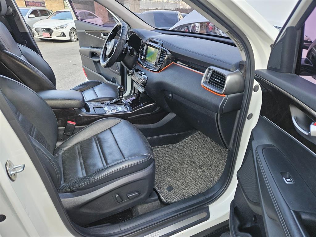KIA Sorento 2016 Blanco - Importación desde Corea - HF Imports Iquique - Foto 16
