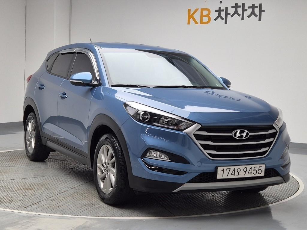 HYUNDAI Tucson - Vista 4