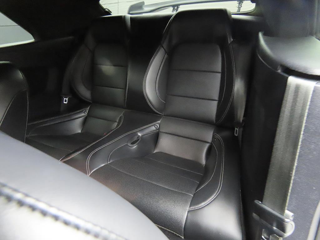 Ford Mustang - Vista 6