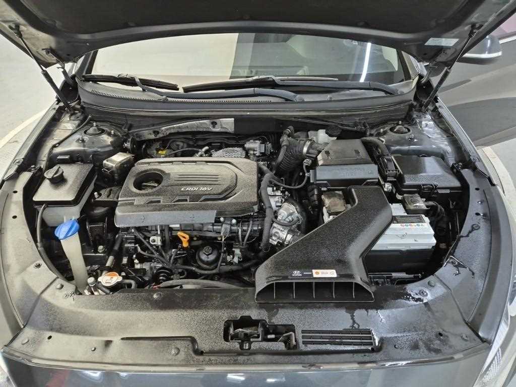 HYUNDAI Sonata - Vista 5