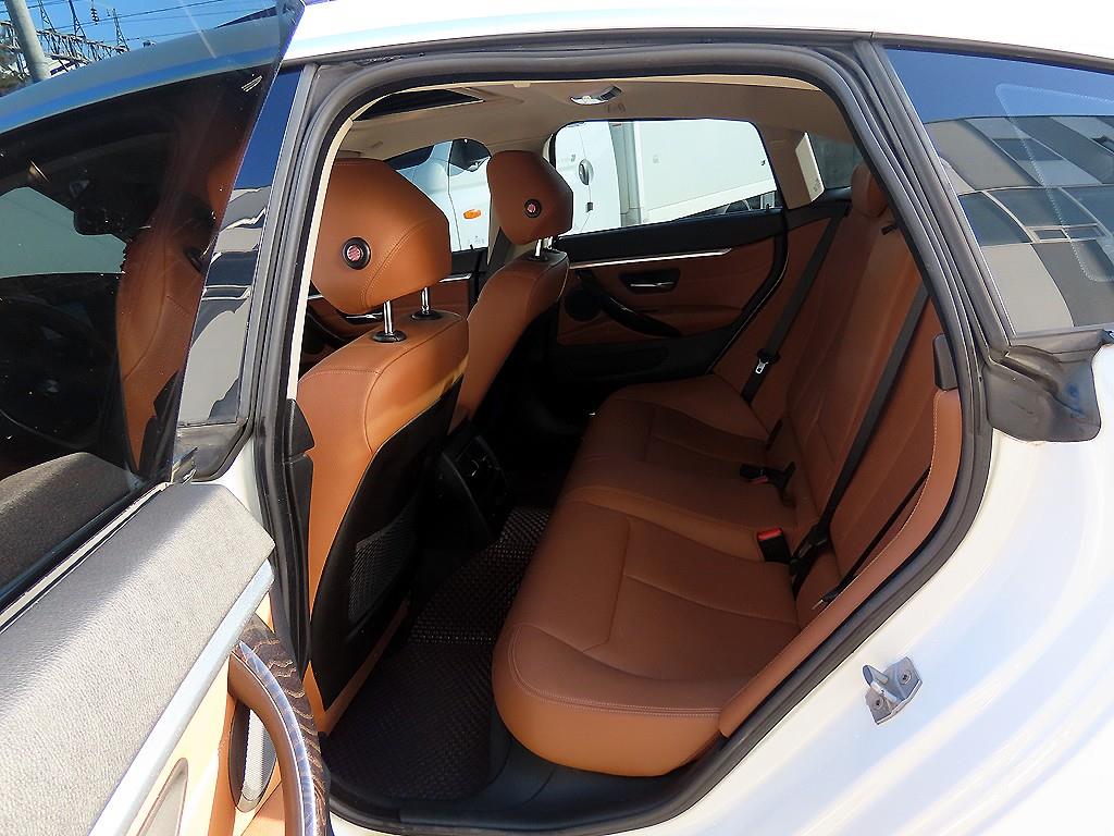 BMW 4 Series - Vista 11