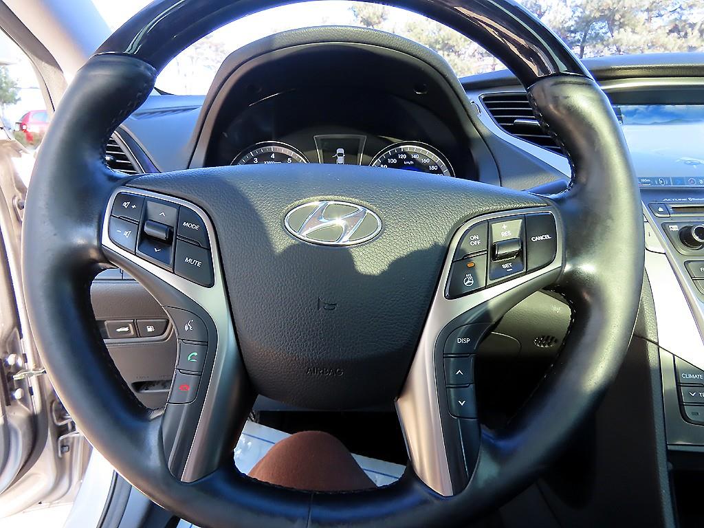 HYUNDAI Grandeur - Vista 8