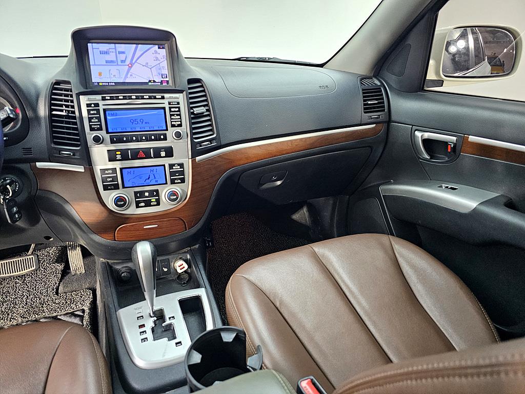 HYUNDAI Santa Fe - Vista 10