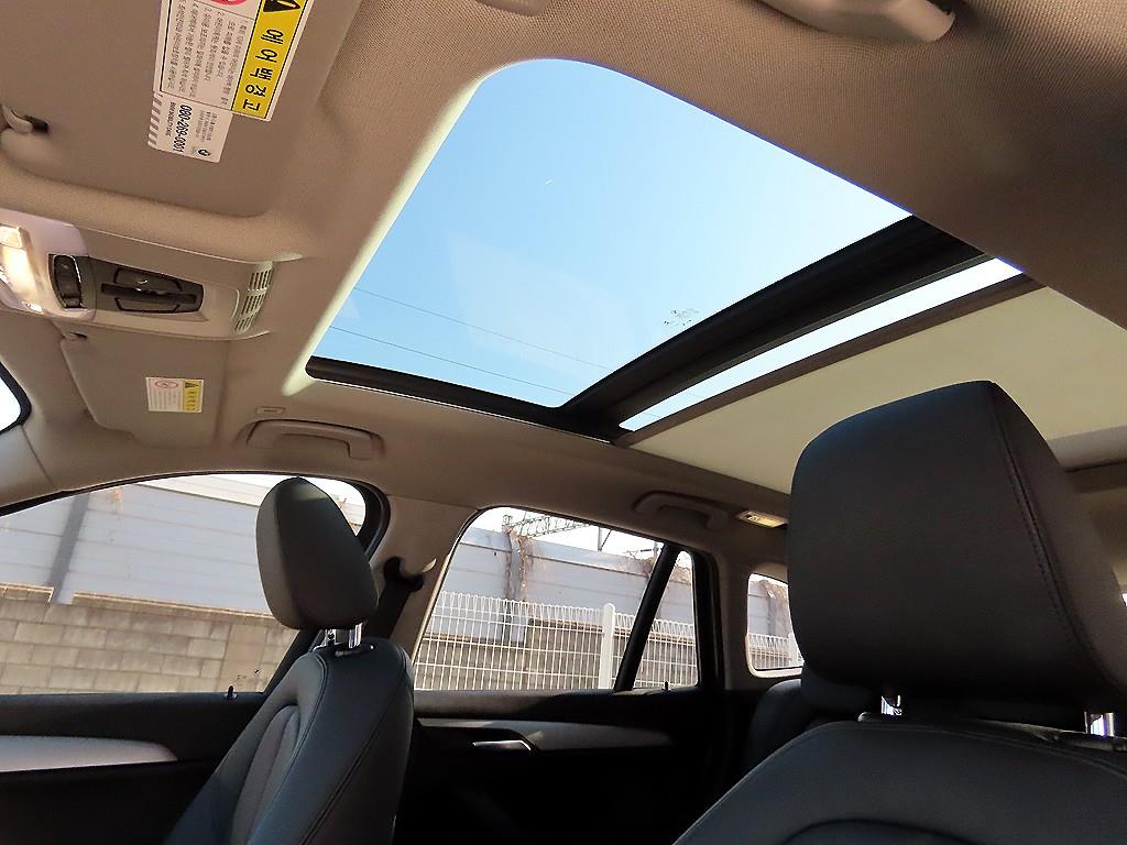 BMW X1 2018 Azul - Importación desde Corea - HF Imports Iquique - Foto 17