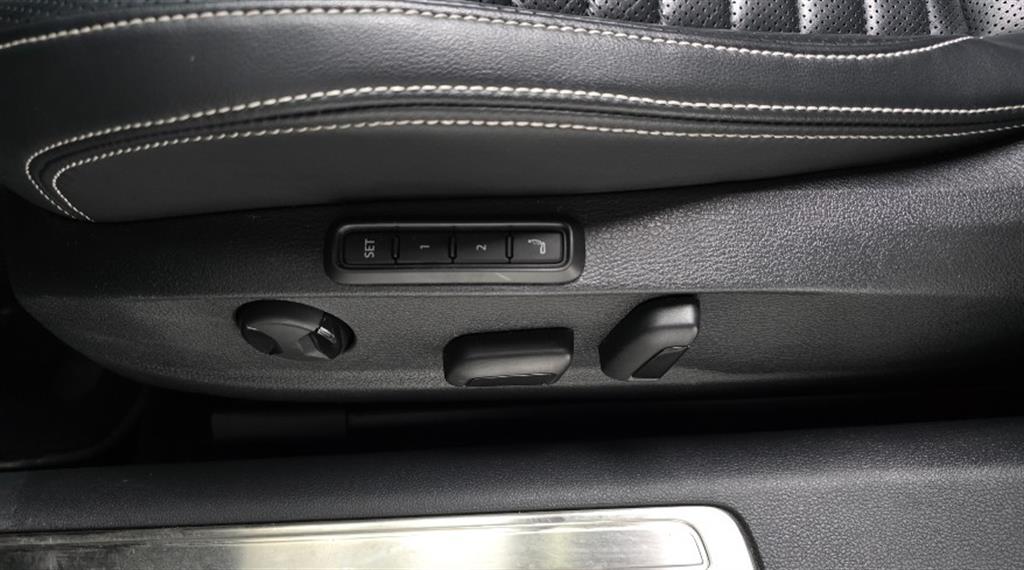 Volkswagen Passat 2022 Negro - Importación desde Corea - HF Imports Iquique - Foto 17