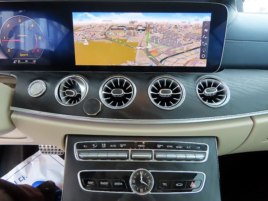 Mercedes Benz E class 2017 Blanco - Importación desde Corea - HF Imports Iquique - Foto 14