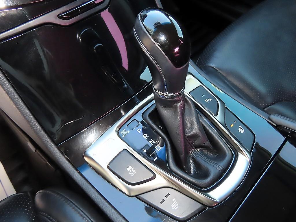 HYUNDAI Grandeur - Vista 10