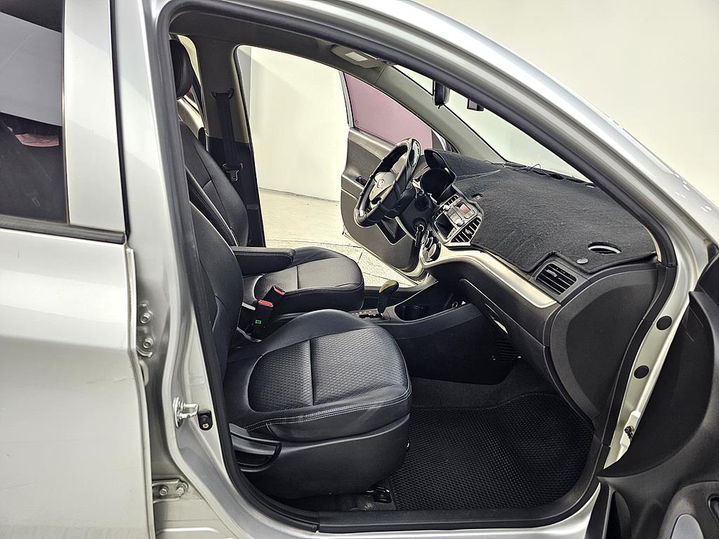 KIA Morning - Vista 11