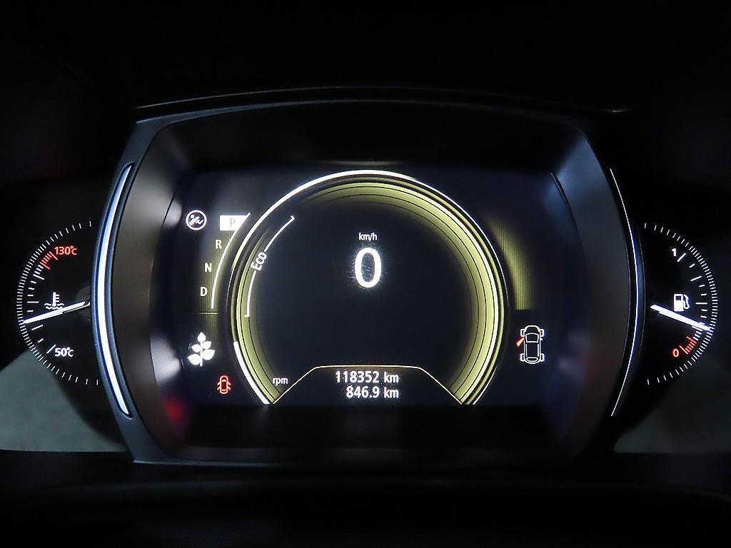 SAMSUNG QM6 - Vista 9