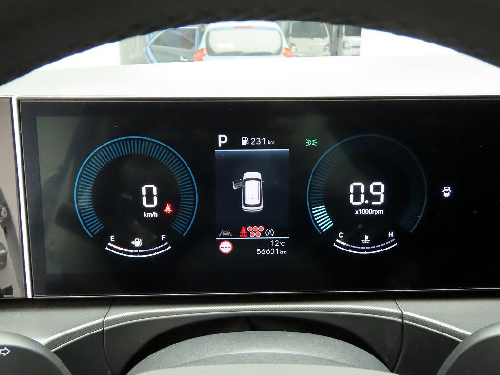 HYUNDAI Santa Fe - Vista 6