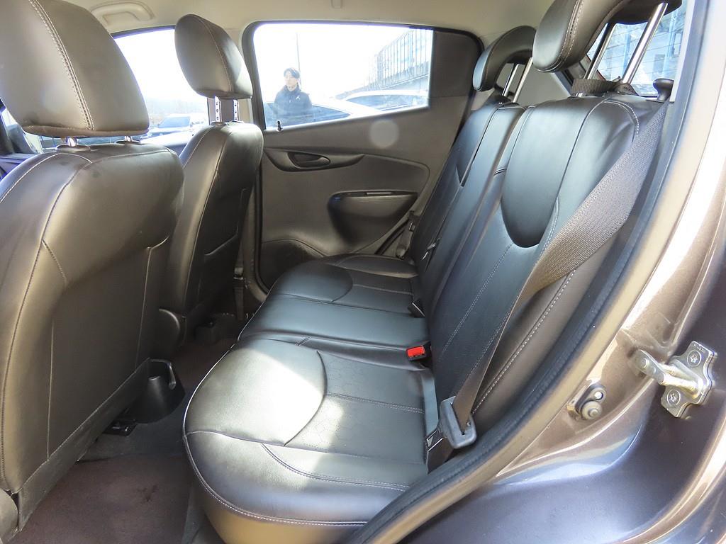 Chevrolet Spark - Vista 6