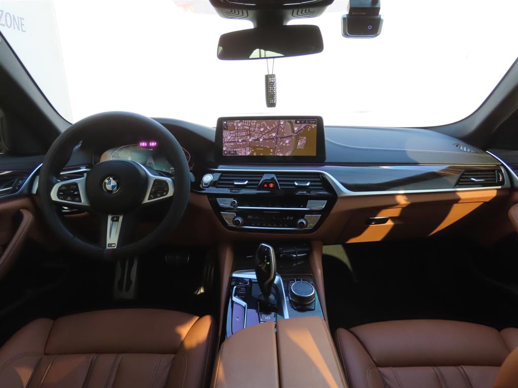 BMW 5 Series - Vista 11