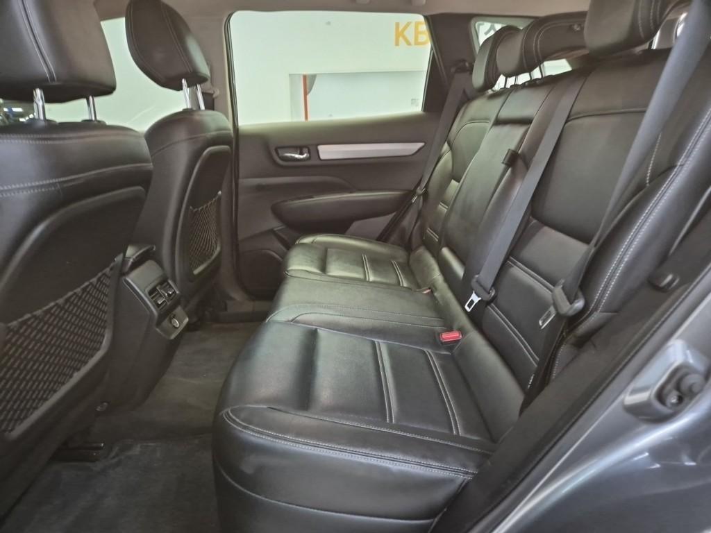 SAMSUNG QM6 - Vista 12