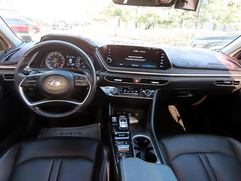 HYUNDAI Sonata - Vista 7