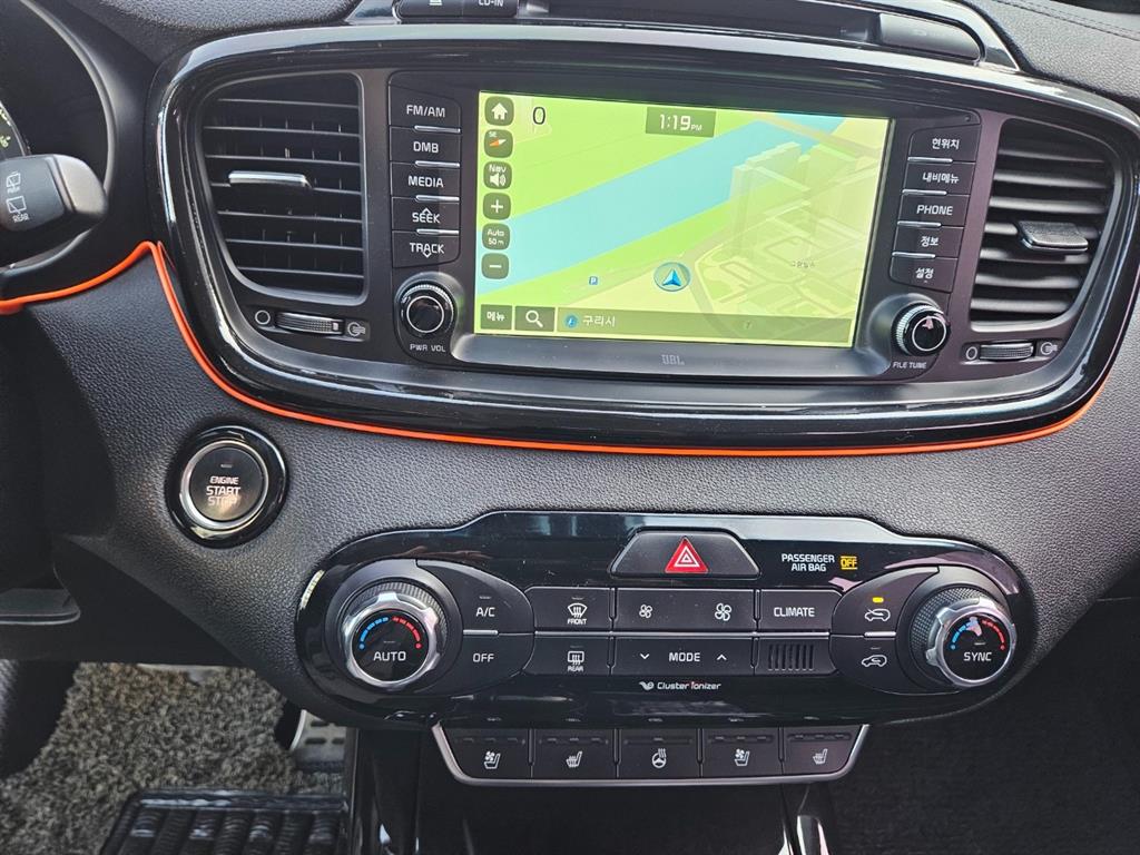 KIA Sorento - Vista 10