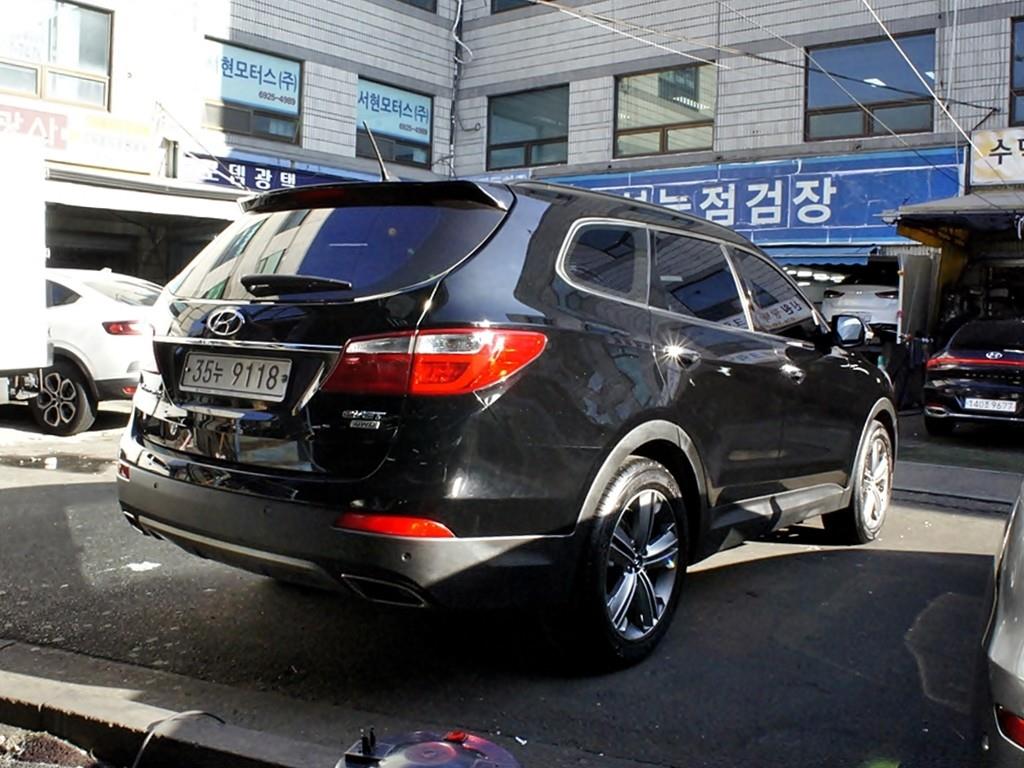 HYUNDAI Maxcruz - Vista 7