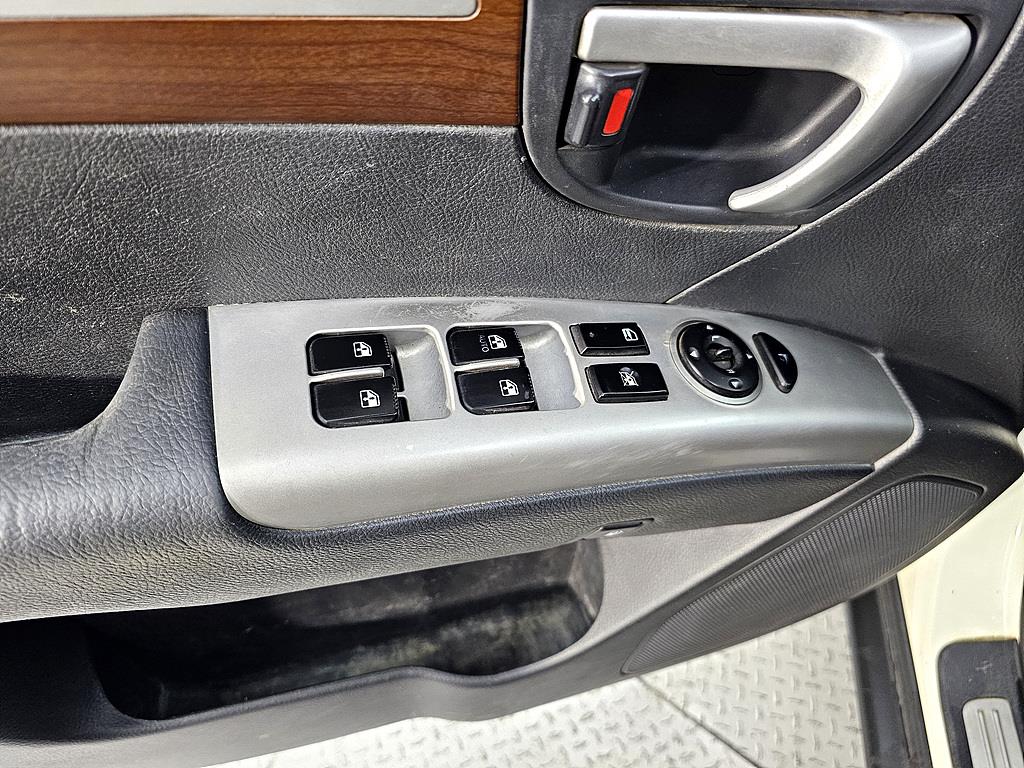 HYUNDAI Santa Fe 2008 Blanco - Importación desde Corea - HF Imports Iquique - Foto 13