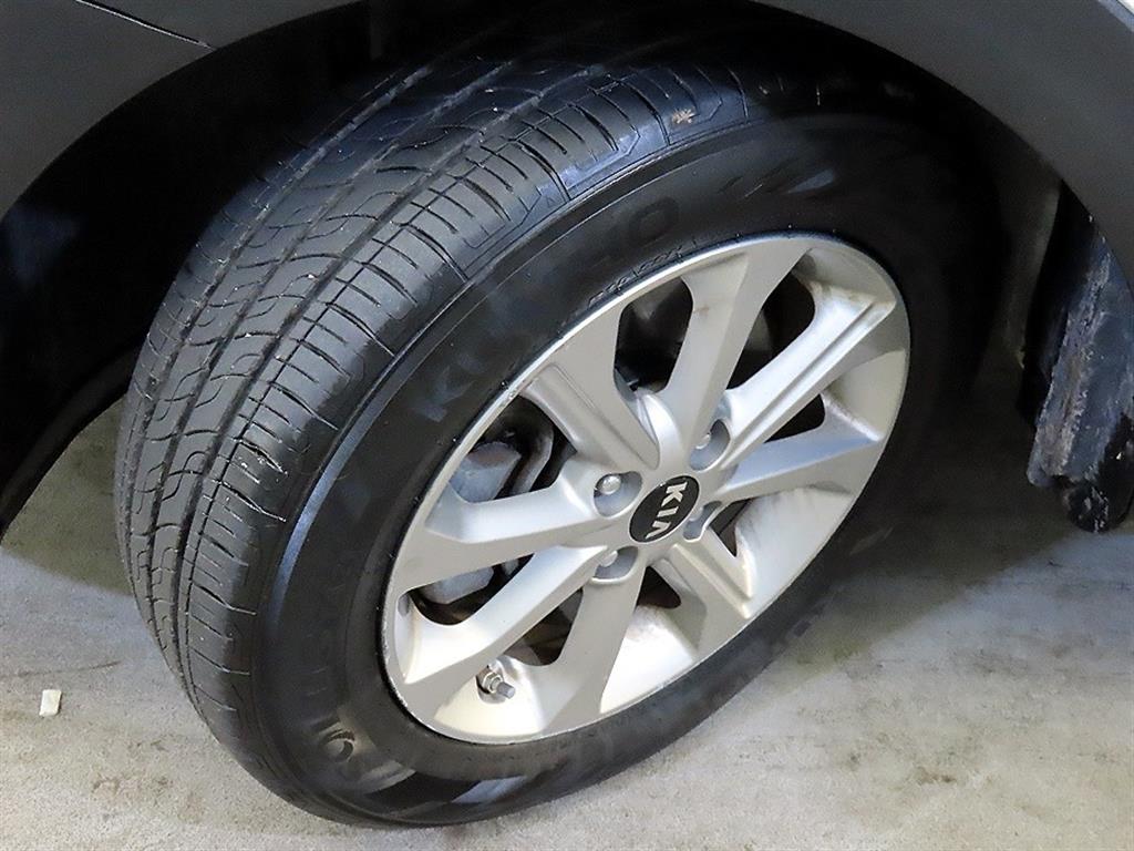 KIA Stonic 2018 - Importación desde Corea - HF Imports Iquique - Foto 20